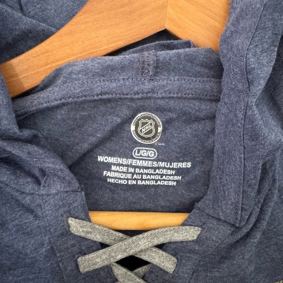 NWOT Women’s NHL Seattle Kraken long sleeve hooded lightweight pullover Large - Picture 3 of 5